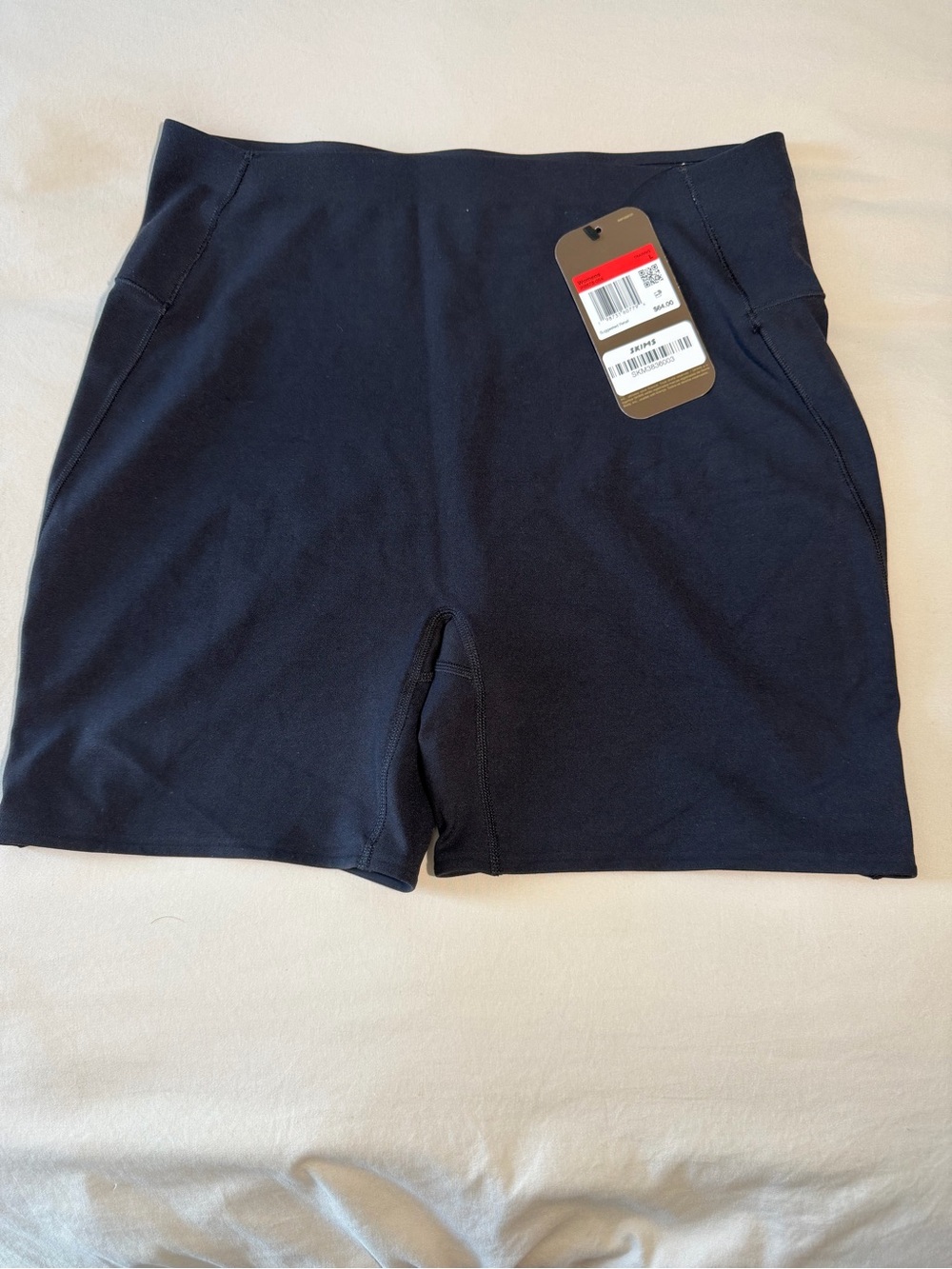 SKIMS Women’s Black Athletic Stretch Shorts